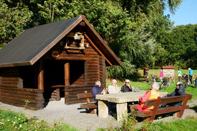 Rast in der S&uuml;daue -1  (Bild vergr&ouml;&szlig;ern)