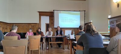 B&uuml;rgermeister Graf beantwortet alle Anfragen  (Bild vergr&ouml;&szlig;ern)