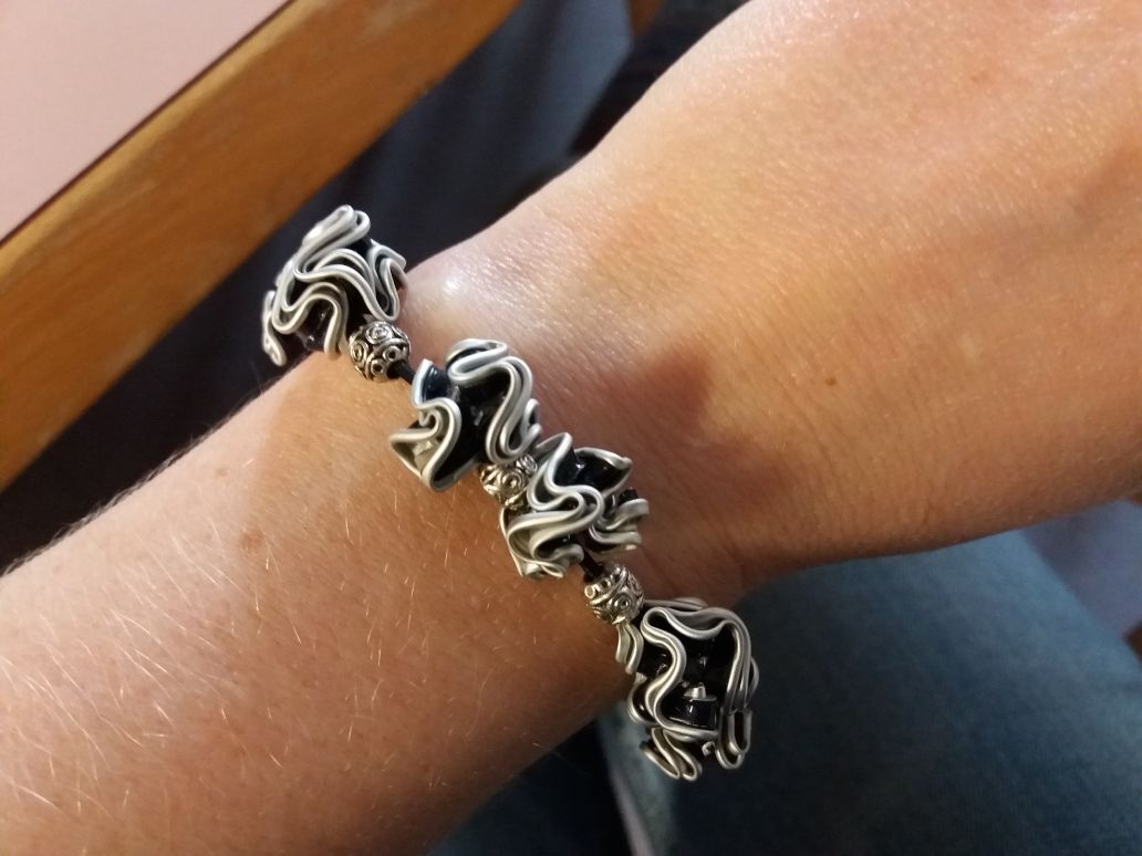 Bild : Armband – Die feine Variante: verspielt und leicht