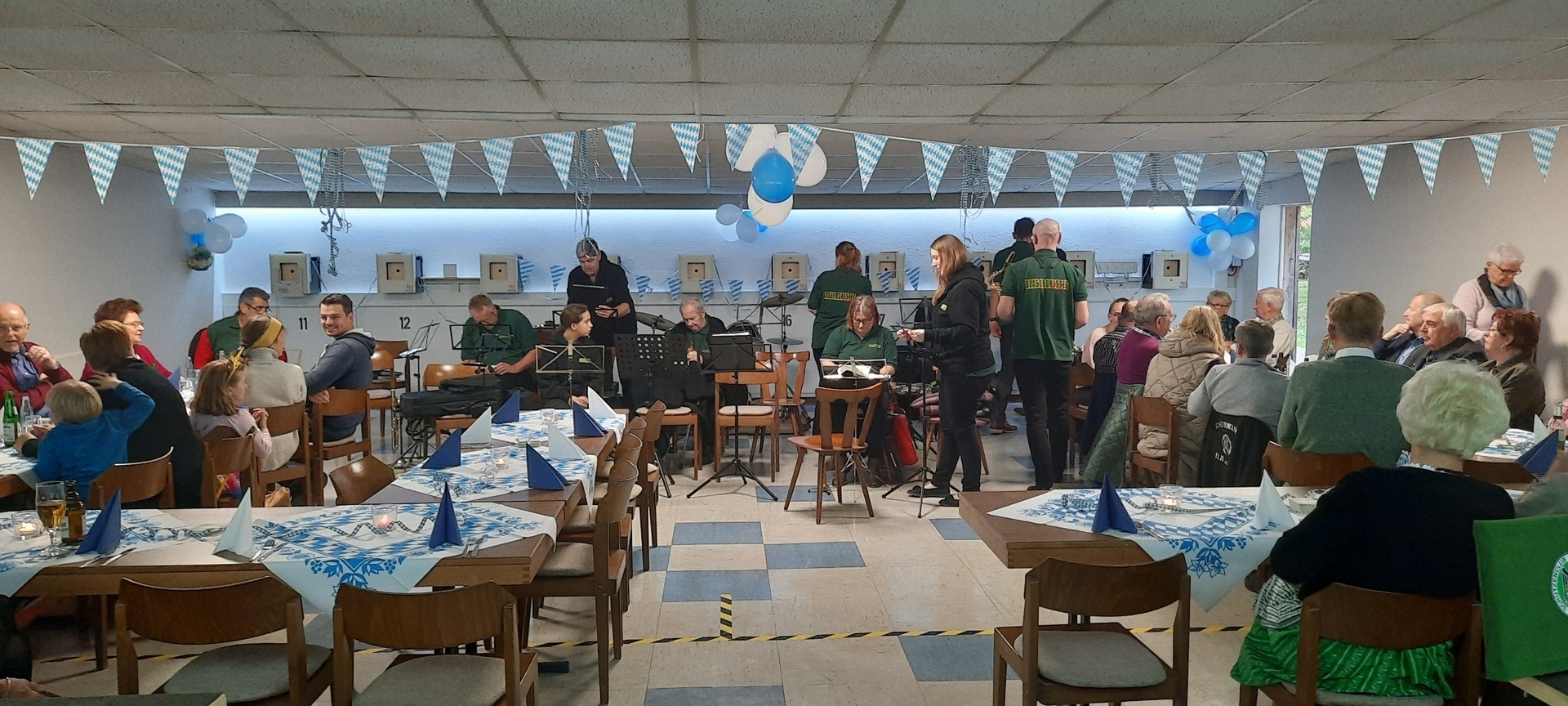 Bild: 2022 Oktoberfest-SC Elze-2