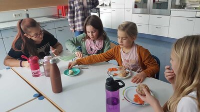 Foto des Albums: Brötchen backen