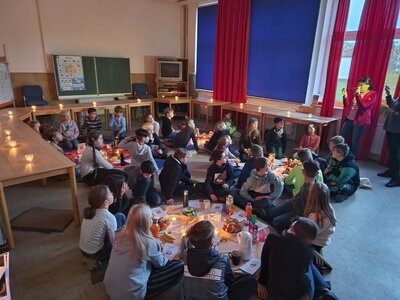 Foto des Albums: Friedensfrühstück