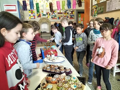 Foto des Albums: Muffinverkauf der Klasse 4