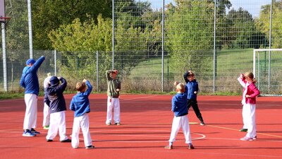 Foto des Albums: Karate draußen!