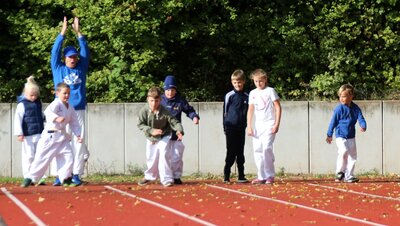 Fotoalbum Karate draußen!