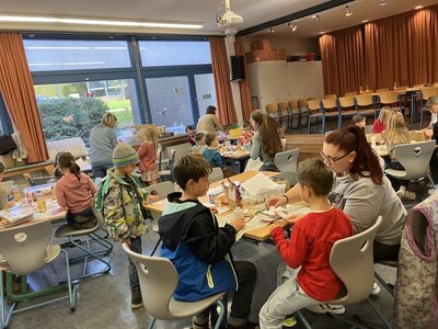 Foto des Albums: Weihnachtsbasteln 1/2