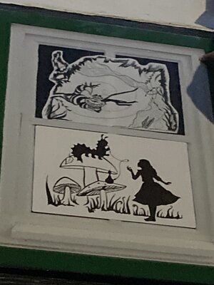 Vorschaubild: 23 12 2022 Alice im Wunderland