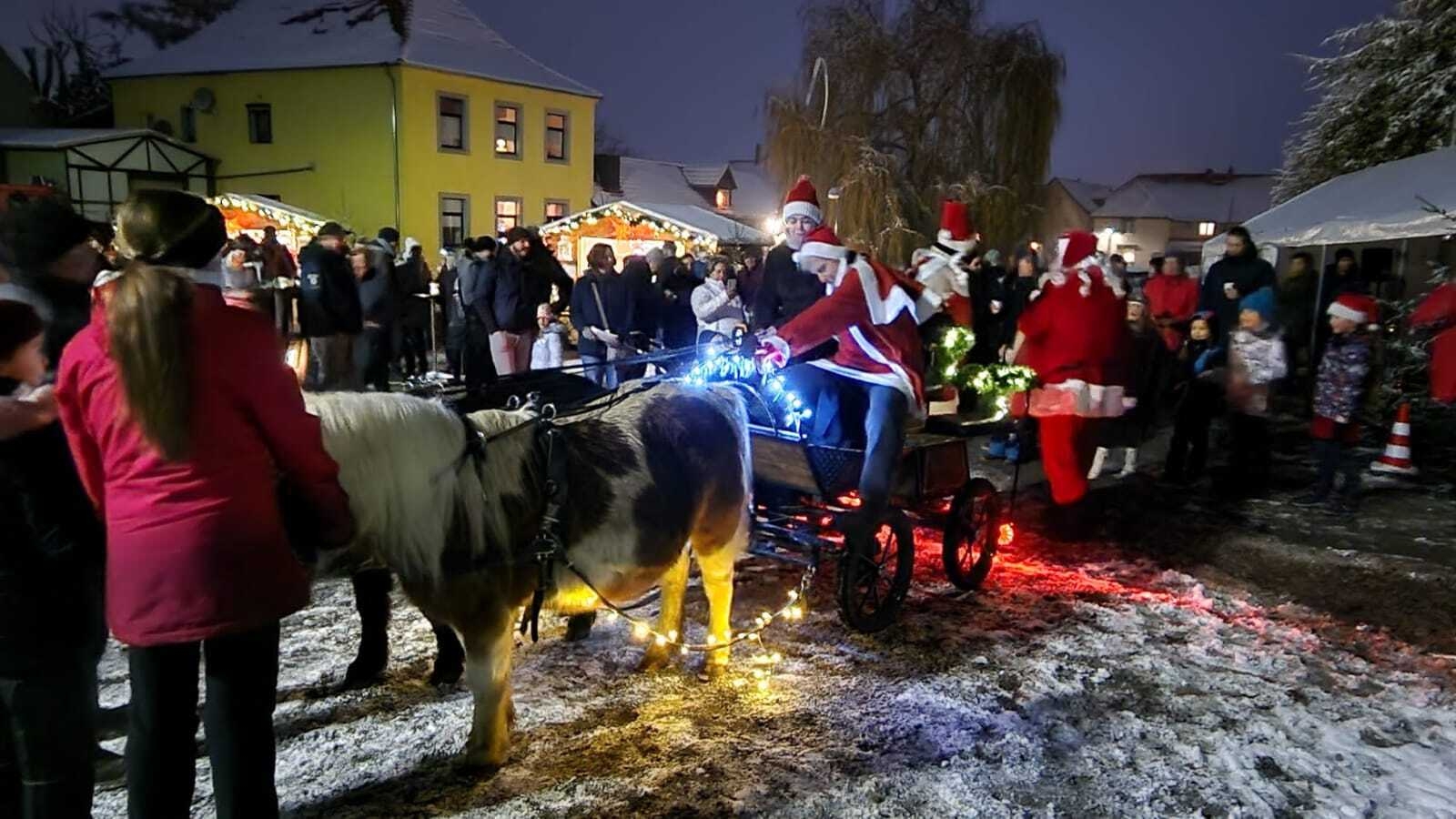 Bild : 5.Weihnachtsmarkt im Zentrum von Rieder am Harz
