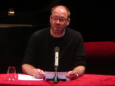 Foto des Albums: Bratapfel-Lesung mit dem Schauspieler Johann von Bülow