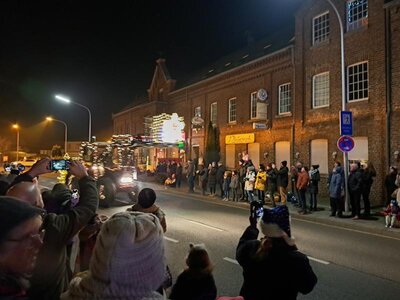 Foto des Albums: Lichterzug