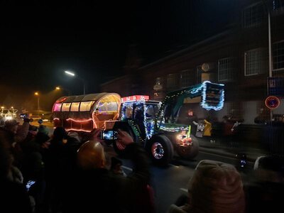 Foto des Albums: Lichterzug
