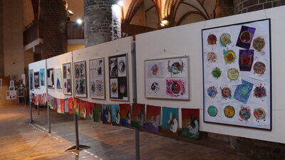 Foto des Albums: Kunst trifft Schule