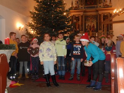 Foto des Albums: Weihnachtsprogramm in der Kirche Oberottendorf
