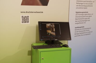 Foto des Albums: Präsentation des Drechsler- und Holzspielzeugmacherhandwerks auf der IHM in München 2022