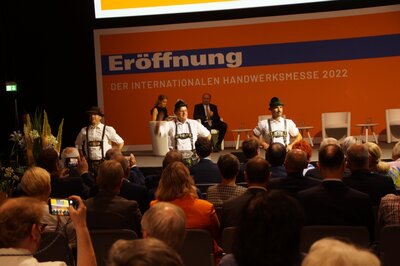 Foto des Albums: Präsentation des Drechsler- und Holzspielzeugmacherhandwerks auf der IHM in München 2022
