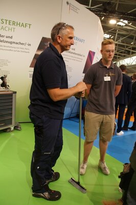 Foto des Albums: Präsentation des Drechsler- und Holzspielzeugmacherhandwerks auf der IHM in München 2022