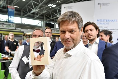 Foto des Albums: Präsentation des Drechsler- und Holzspielzeugmacherhandwerks auf der IHM in München 2022