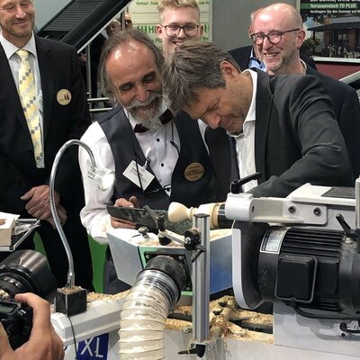 Foto des Albums: Präsentation des Drechsler- und Holzspielzeugmacherhandwerks auf der IHM in München 2022