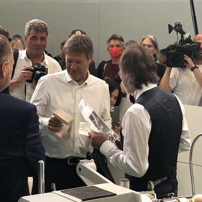 Foto des Albums: Präsentation des Drechsler- und Holzspielzeugmacherhandwerks auf der IHM in München 2022