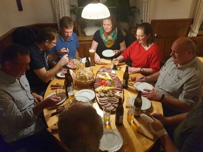 Festausschuss Essen  (Bild vergr&ouml;&szlig;ern)