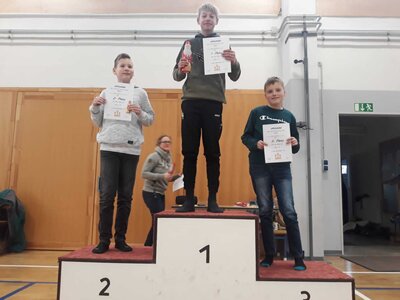 Foto des Albums: Siegerehrung Nikolaus Hochsprung