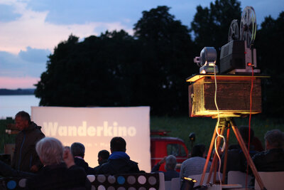 Wanderkino  (Bild vergr&ouml;&szlig;ern)