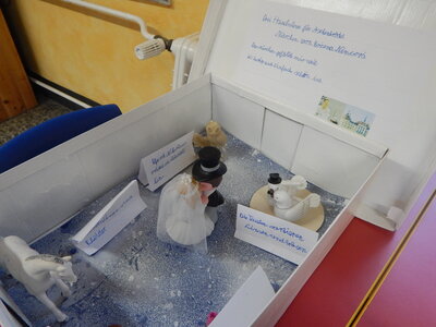 Drei Haseln&uuml;sse f&uuml;r Aschenbr&ouml;del 