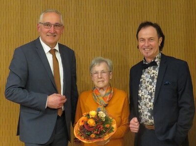 Verleihung der B&uuml;rgermedaille 2020 an Elisabeth Langenmaier  (Bild vergr&ouml;&szlig;ern)