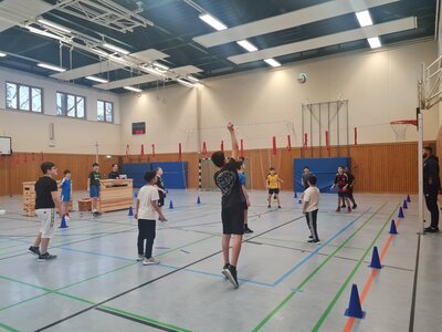 Foto des Albums: Ball über die Schnur 2023
