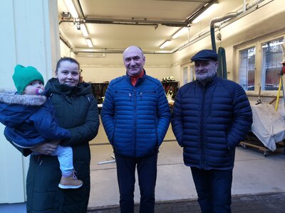 Laura Oppenborn mit Nachwuchs, Egbert Eska und Ralf Werner  (Bild vergr&ouml;&szlig;ern)