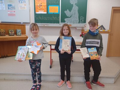 Foto des Albums: Vorlesewettbewerb der Hans Nadler Grundschule (09. 12. 2022)