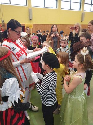 Foto des Albums: Fasching 2023 und Verabschiedung Frau Jordy