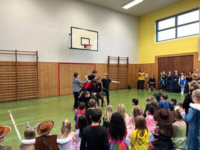 Foto des Albums: Fasching 2023 und Verabschiedung Frau Jordy