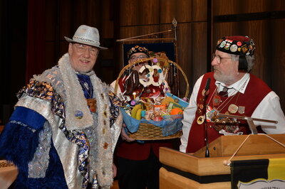 Foto des Albums: 60 Jahre Buchauer Moorochsenfasnet mit Gabeltreffen