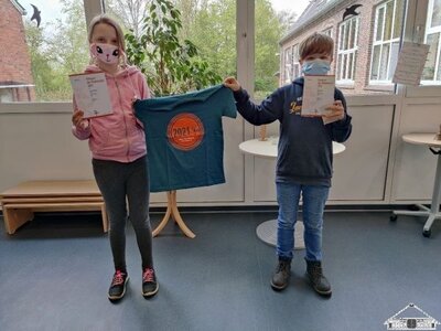 Die Sieger des K&auml;nguru-Wettbewerbes aus den Klassen 3 und 4.  Herzlichen Gl&uuml;ckwunsch!  (Bild vergr&ouml;&szlig;ern)