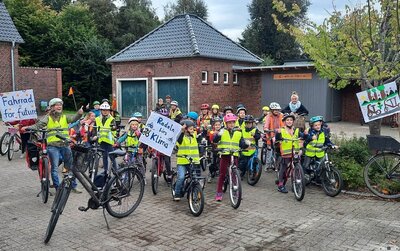 Unsere Schule beteiligte sich aktiv an der Klimawoche.  (Bild vergr&ouml;&szlig;ern)