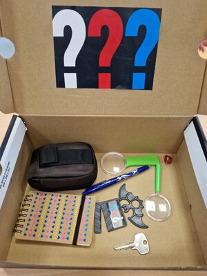 Foto des Albums: Buchvorstellung im Schuhkarton Klasse 4b