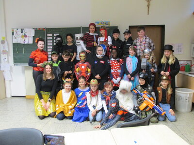 Fasching_2  (Bild vergr&ouml;&szlig;ern)