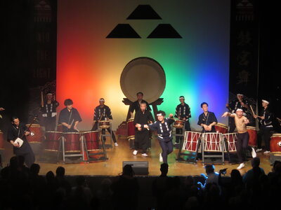 Foto des Albums: KOKUBU  (Japanische Trommelshow)