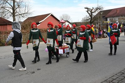 Foto des Albums: Rosenmontag 2023 - Fotos Werner Schachtner