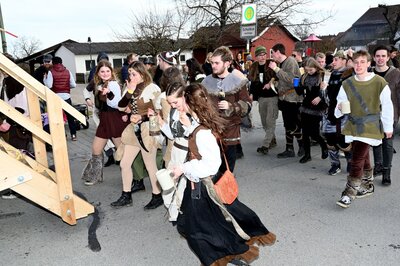 Foto des Albums: Rosenmontag 2023 - Fotos Werner Schachtner