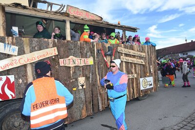 Foto des Albums: Rosenmontag 2023 - Fotos Werner Schachtner