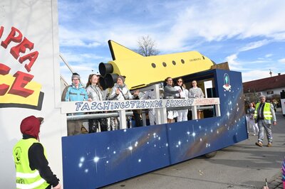 Foto des Albums: Rosenmontag 2023 - Fotos Werner Schachtner