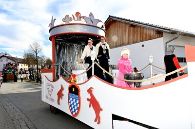 Foto des Albums: Rosenmontag 2023 - Fotos Werner Schachtner
