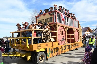 Foto des Albums: Rosenmontag 2023 - Fotos Werner Schachtner
