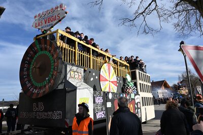 Foto des Albums: Rosenmontag 2023 - Fotos Werner Schachtner