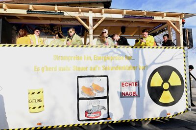 Foto des Albums: Rosenmontag 2023 - Fotos Werner Schachtner