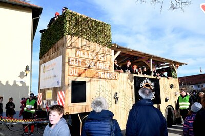 Foto des Albums: Rosenmontag 2023 - Fotos Werner Schachtner