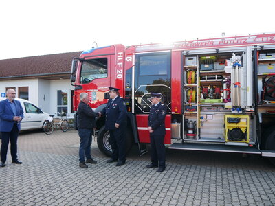 Foto des Albums: Übergabe HLF 20 an FF Putlitz