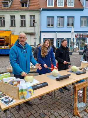 Foto des Albums: Pritzwalker besuchen den Surn-Hansen-Markt in Perleberg